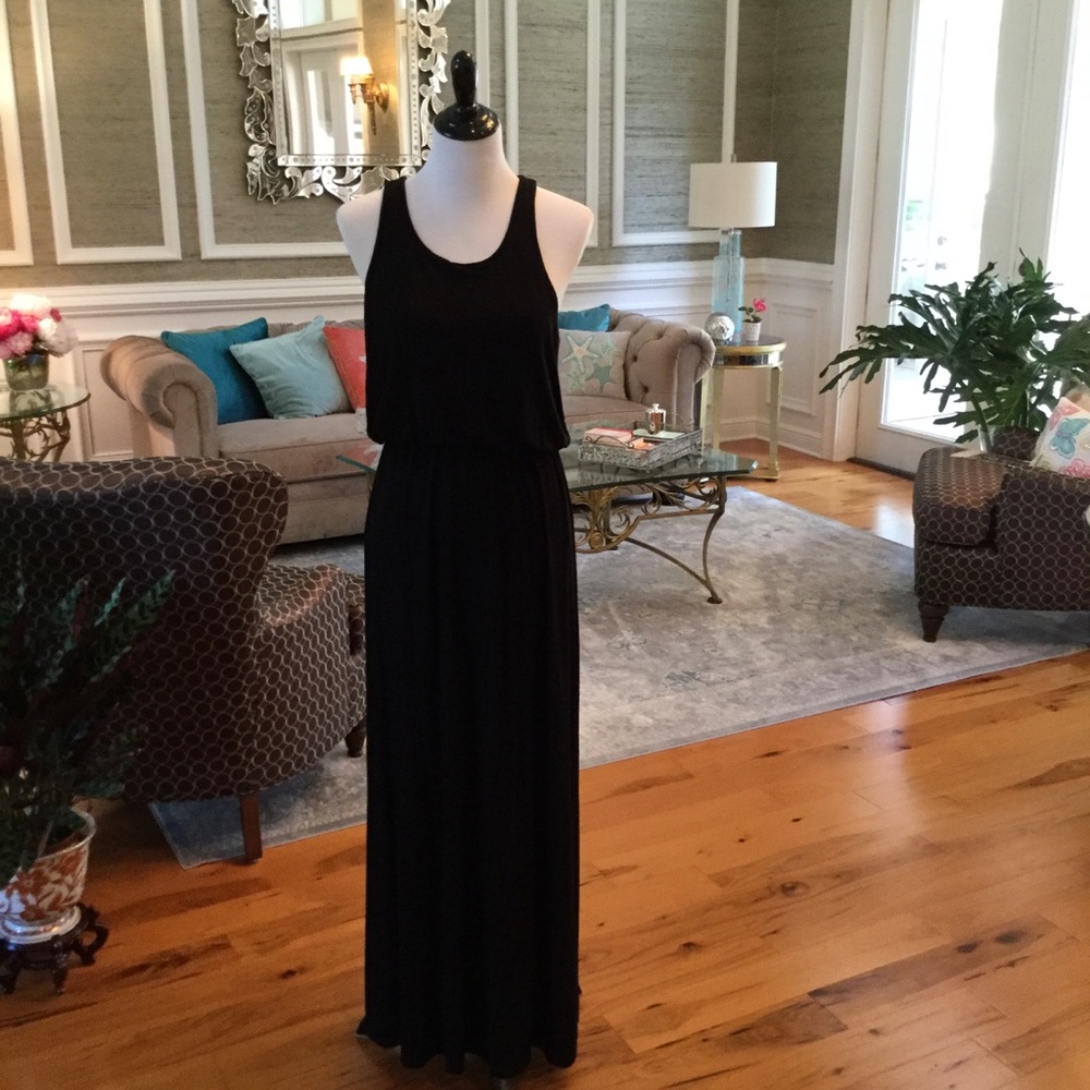 Long Black Racerback Maxi GUC